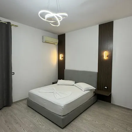 Kaloshi 4* Τίρανα