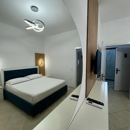 Kaloshi 4* Τίρανα